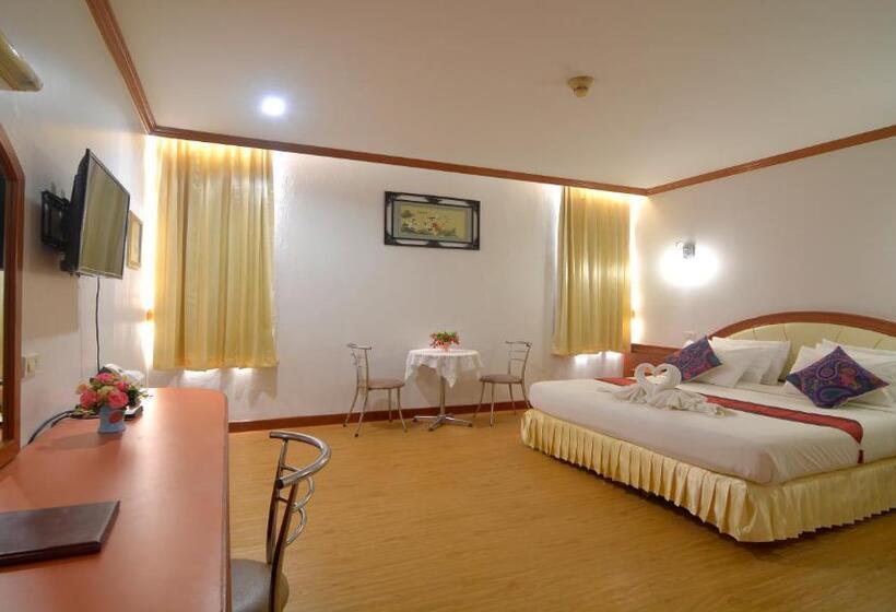 带城市景观的套间, Chumphon Gardens