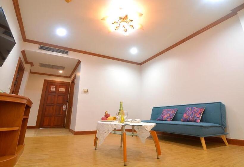 带城市景观的套间, Chumphon Gardens