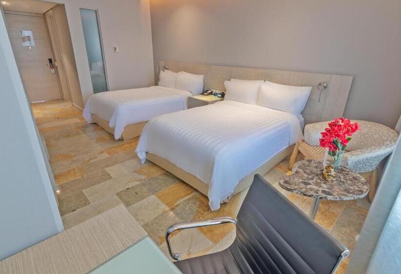 Номер Стандарт Трехместный, Ghl Hotel Monteria