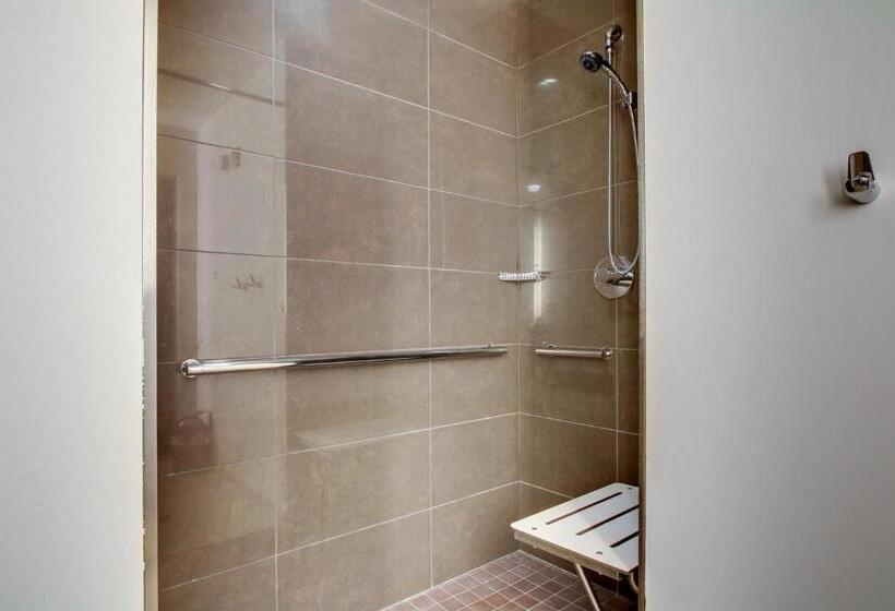 اتاق استاندارد با تخت بزرگ برای معلولان, Hyatt House Chicago/evanston