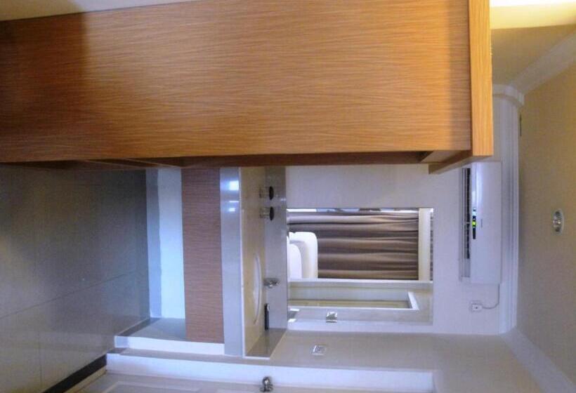 수피리어 룸, Ramayana