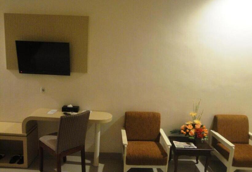 주니어 스위트, Ramayana