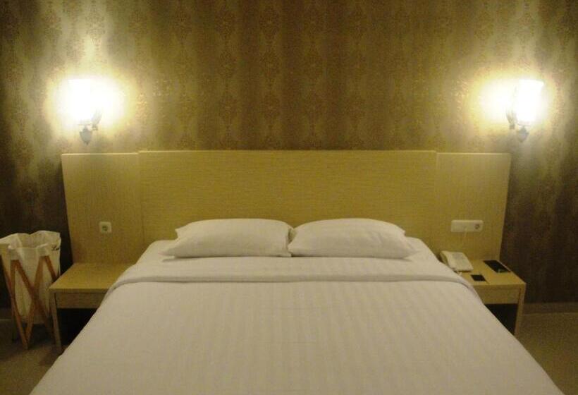 주니어 스위트, Ramayana