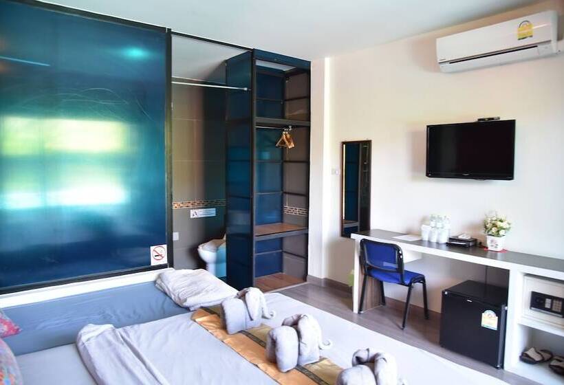 ファミリールーム, San Pita