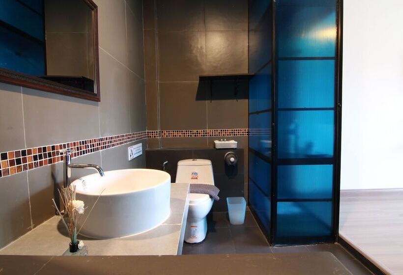 デラックスファミリールーム, San Pita