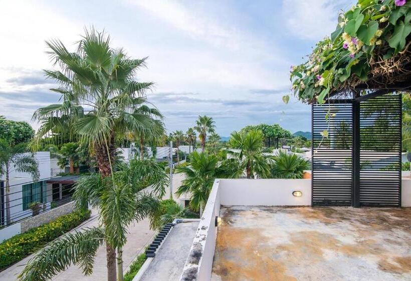 Вилла с 1 спальней и бассейном, The Seacret Garden Huahin