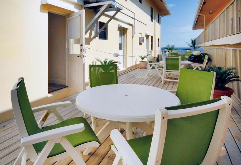 شقة غرفتين, Windjammer Resort And Beach Club