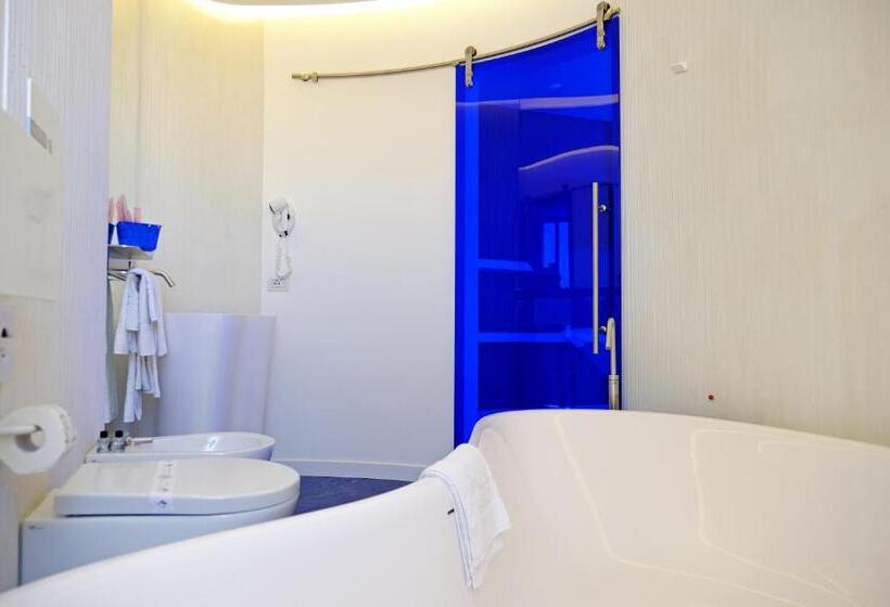 小型套房带海景, Zafran Boutique