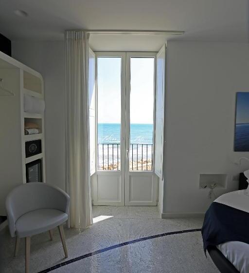 小型套房带海景, Zafran Boutique