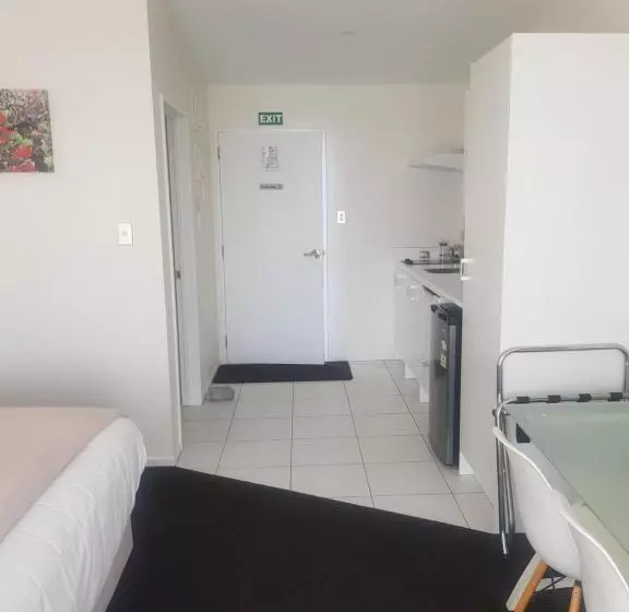 اتاق استاندارد, Carters By The Sea Beachside Studio Apartments