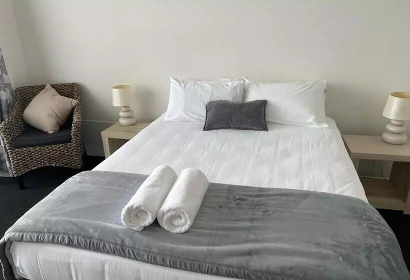 اتاق استاندارد با چشم‌انداز دریا, Carters By The Sea Beachside Studio Apartments
