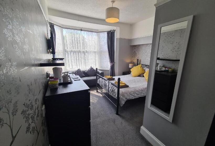 اتاق استاندارد, The Roslyn Guest House