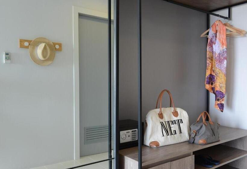 オーシャンビューデラックスルーム, Ruenthip Pattaya