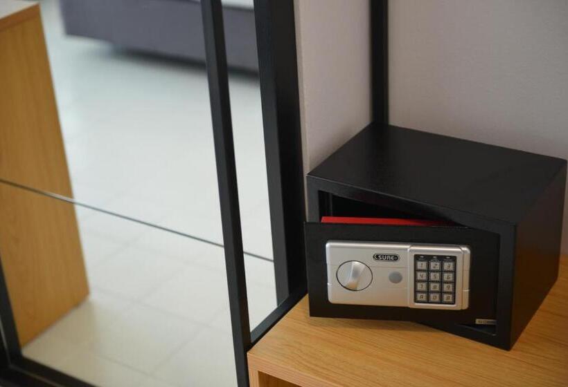 シティビューのスーペリアルーム, Ruenthip Pattaya