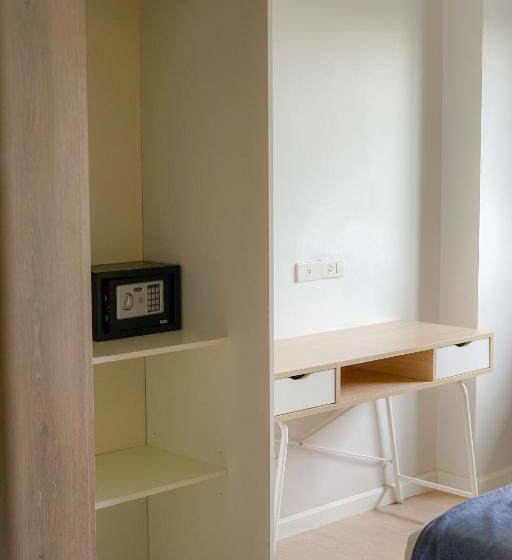 オーシャンビュースイート, Ruenthip Pattaya