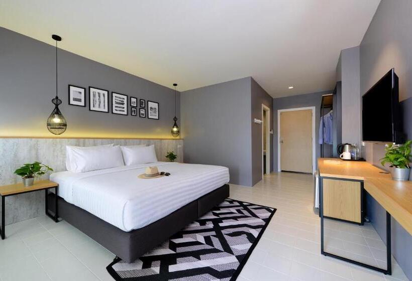 オーシャンビューデラックスルーム, Ruenthip Pattaya