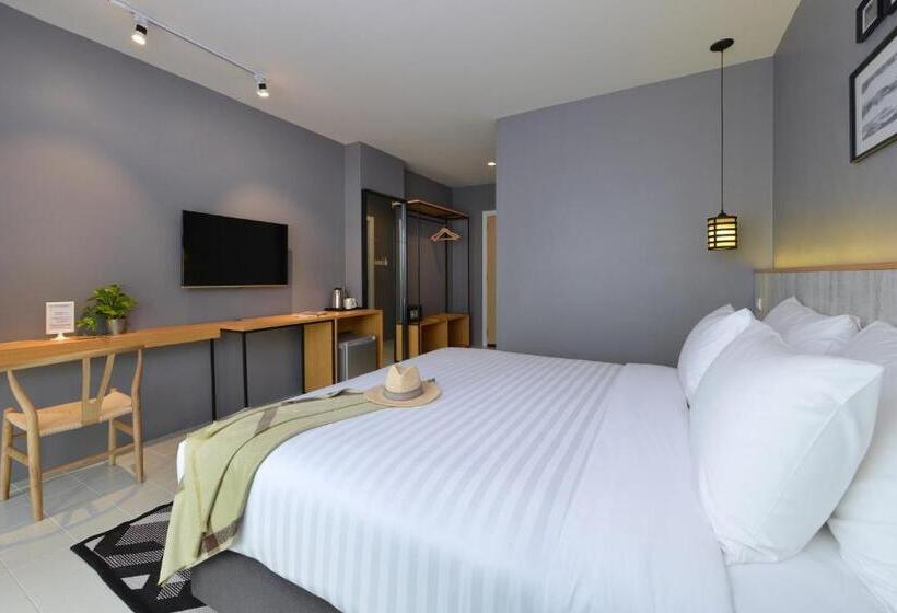 オーシャンビューデラックスルーム, Ruenthip Pattaya