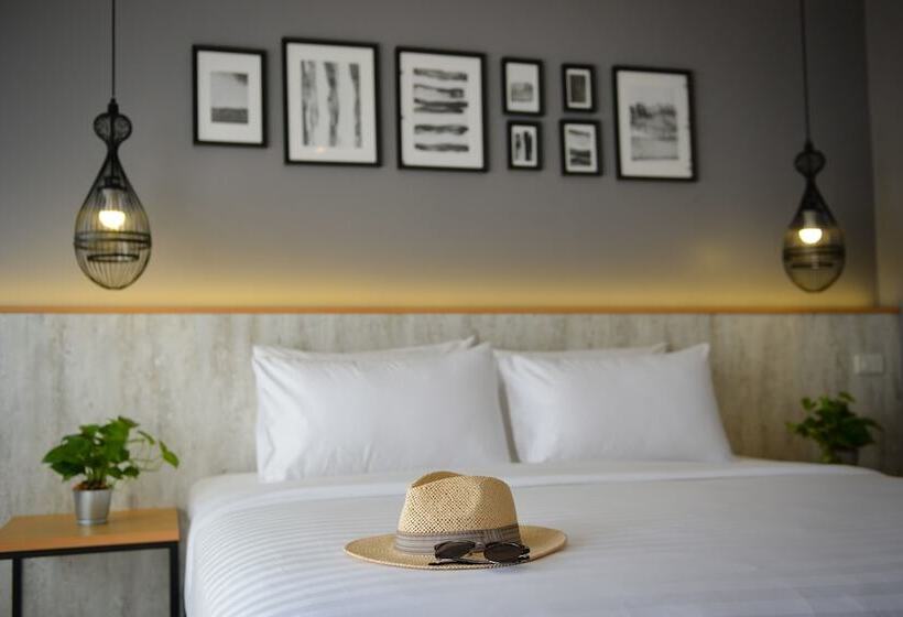 オーシャンビューデラックスルーム, Ruenthip Pattaya