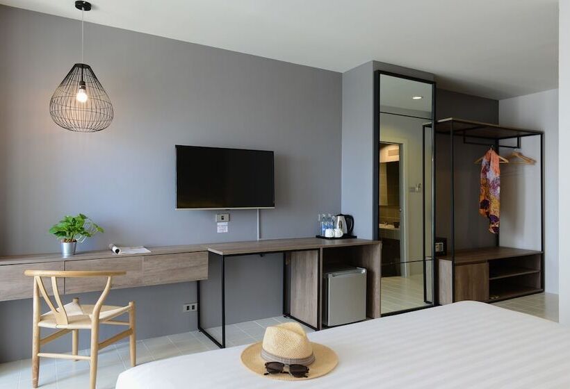 シティビューのスーペリアルーム, Ruenthip Pattaya