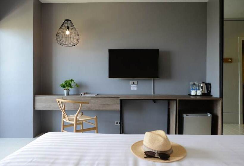 シティビューのスーペリアルーム, Ruenthip Pattaya