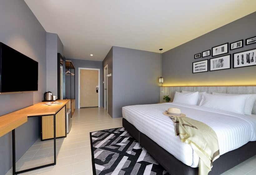 オーシャンビューデラックスルーム, Ruenthip Pattaya