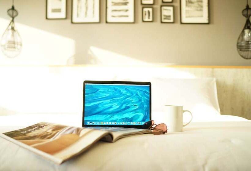 オーシャンビューデラックスルーム, Ruenthip Pattaya