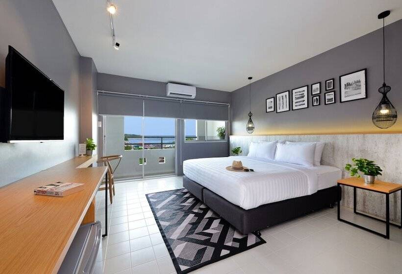 オーシャンビューデラックスルーム, Ruenthip Pattaya