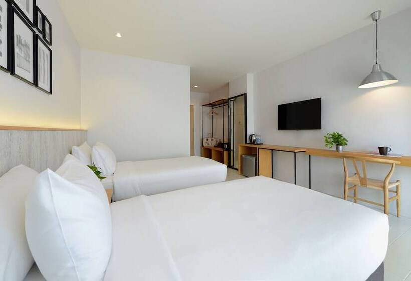 オーシャンビューデラックスルーム, Ruenthip Pattaya