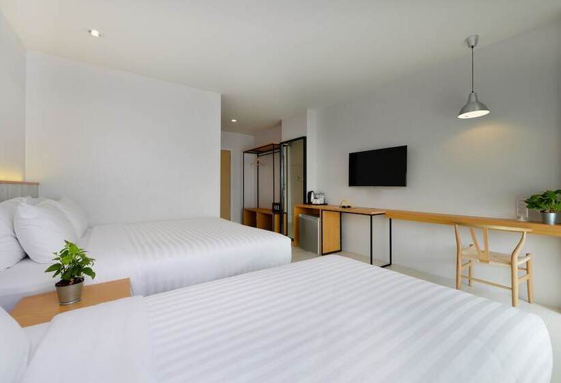 シティビューのスーペリアルーム, Ruenthip Pattaya