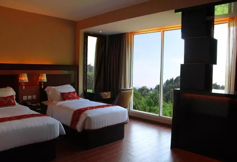 اتاق لوکس با چشمانداز باغ, The Belagri Hotel And Convention