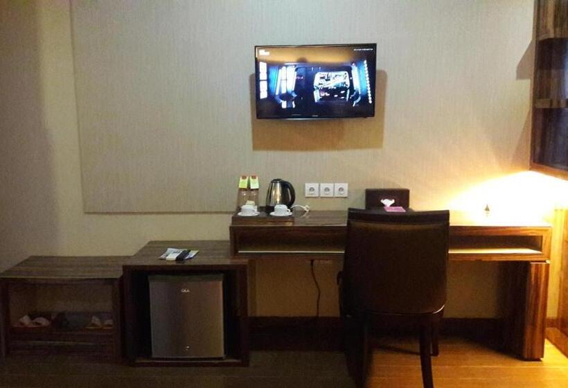 חדר דלוקס נוף לגינה, The Belagri Hotel And Convention