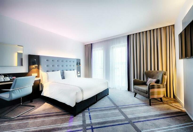 Номер Стандарт, Premier Inn Wiesbaden City Centre