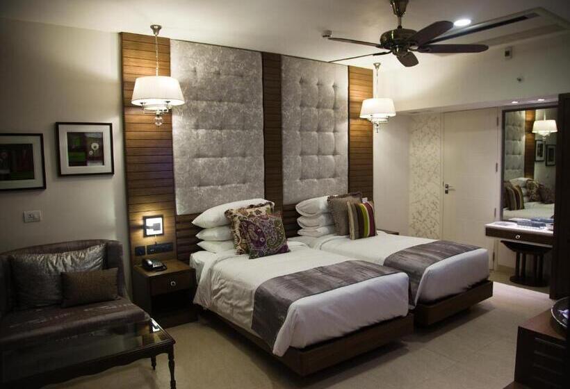 标准间内部标间, Acron Waterfront Resort