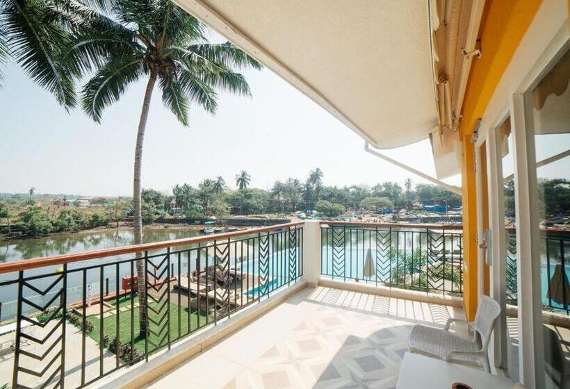חדר סטנדרט, Acron Waterfront Resort