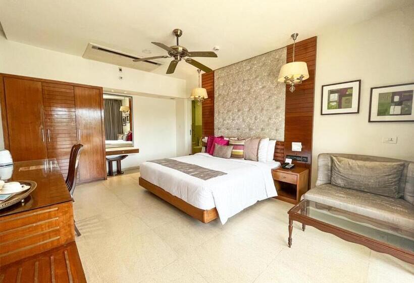 标准间, Acron Waterfront Resort