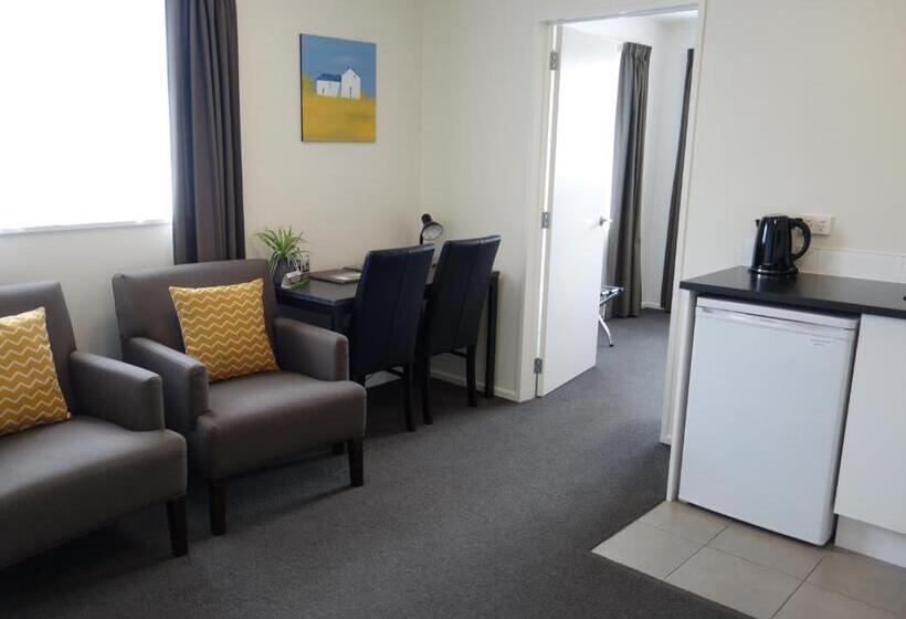 １ベッドルームアパートメント, Airport Palms Motel