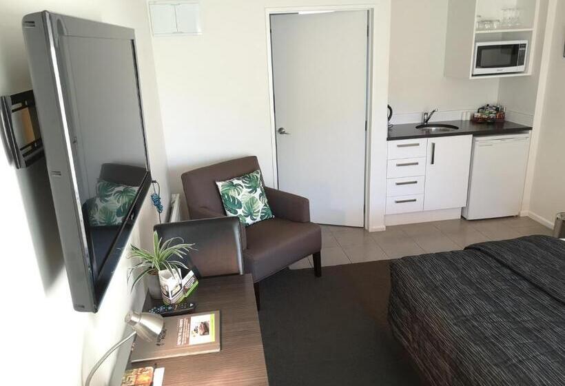 غرفة قياسية سرير كينج لذوى الإحتياجات الخاصة, Airport Palms Motel