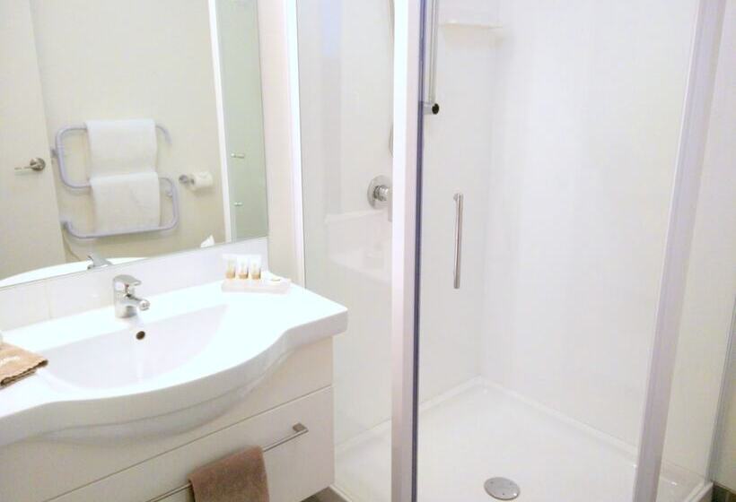 إستوديو قياسى, Airport Palms Motel