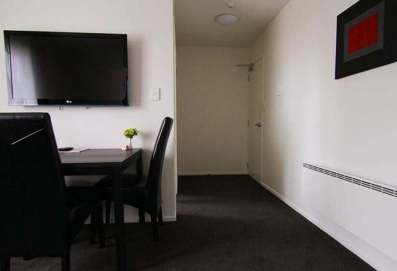 １ベッドルームアパートメント, Airport Palms Motel