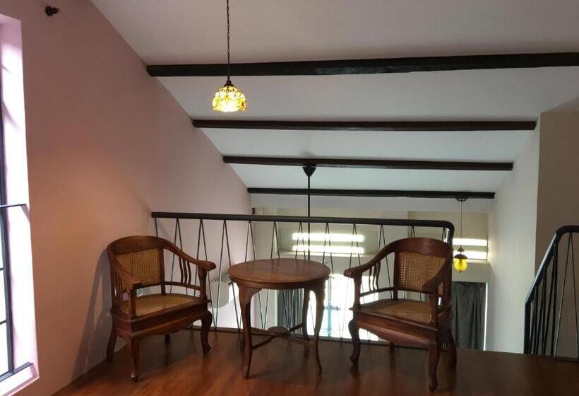 家庭套房, Spices