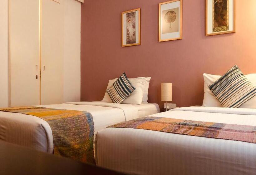 标准单人间, Spices