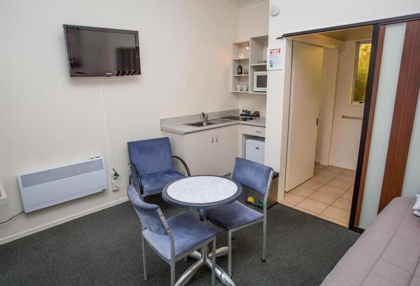 חדר סטודיו סטנדרד, The Coast Motel