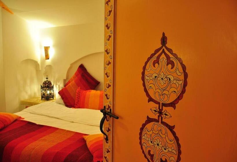 Deluxe Suite Sea View, Al Alba Hammam & Restaurant