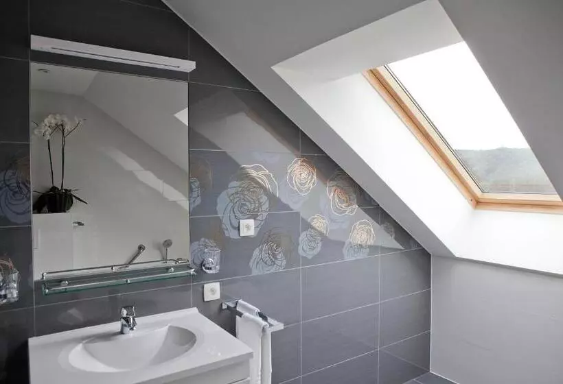 Comfort-huone, Azur En Ardenne