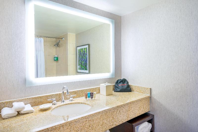 Номер Премиум, Courtyard By Marriott Hangzhou Wulin