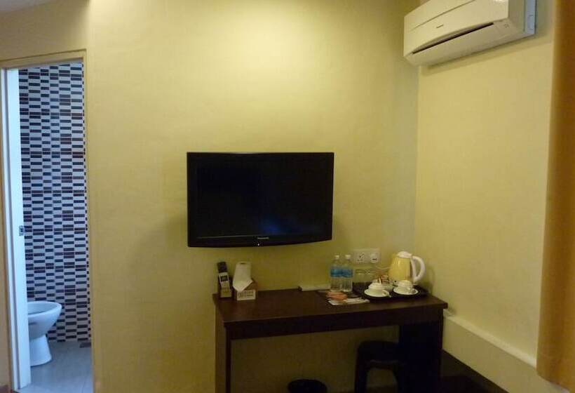 חדר משפחתי, Dm