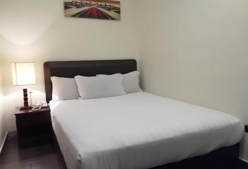 חדר סטנדרט, Dm