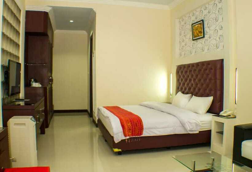 Полулюкс, Grand City  Batu