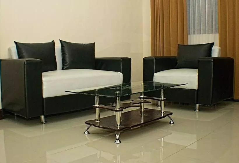 Suite Junior, Grand City  Batu