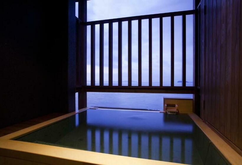 스탠다드 룸, Nagisa-no-sho Hanagoyomi